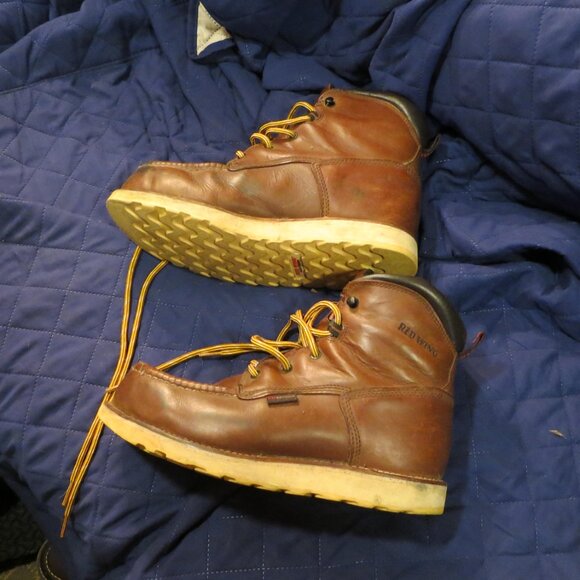 Redwing 2415 Mens 9D traction tread - Picture 3 of 6